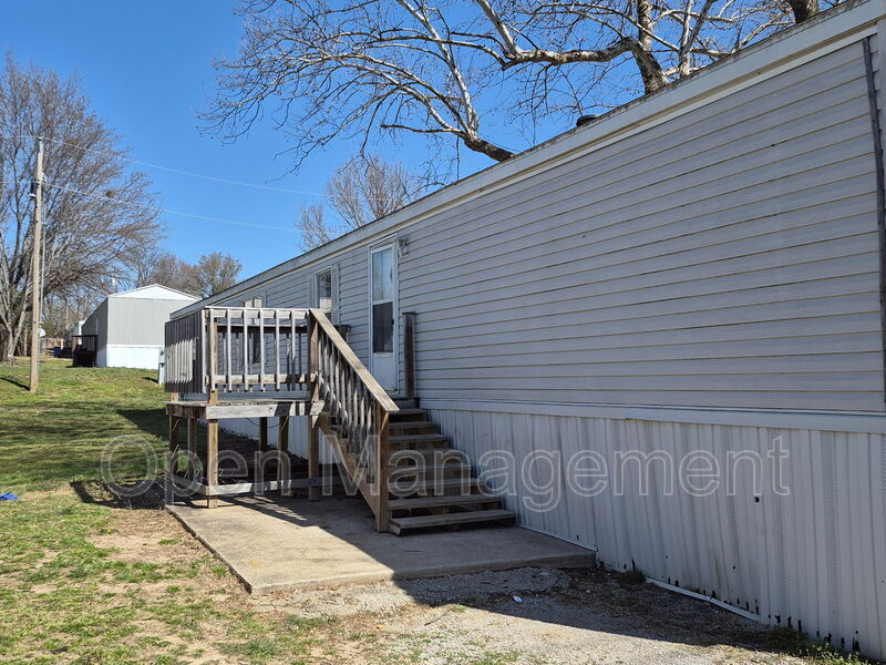 Joplin House: 4511 Dirt Rd