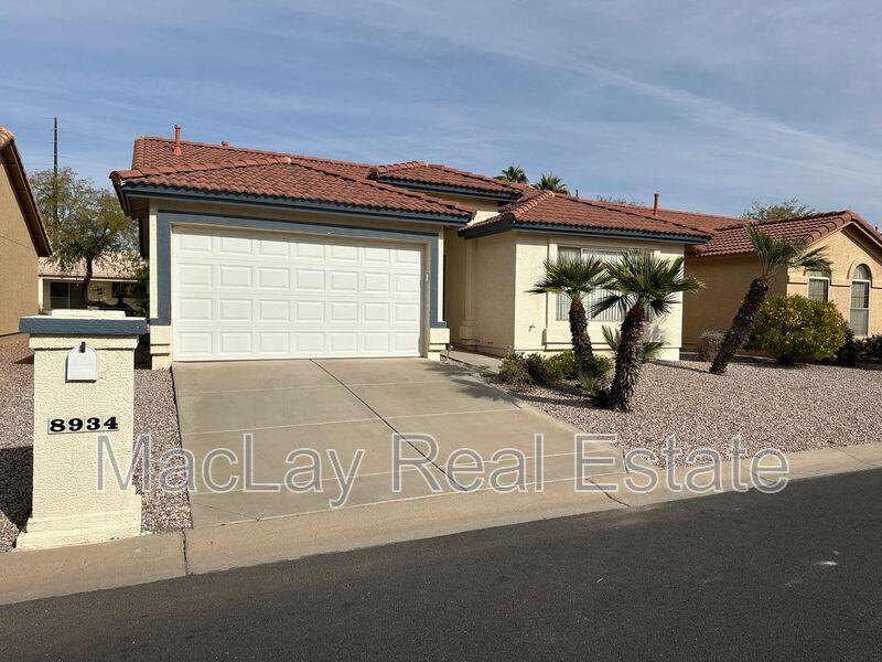 Sun Lakes House: 8934 E Minnesota Ave