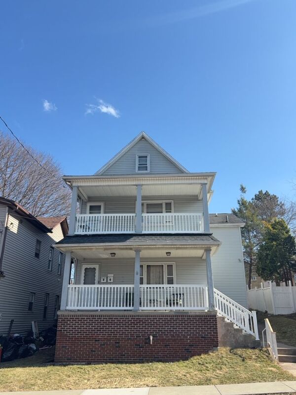 Scranton House: 1413 Prospect Ave