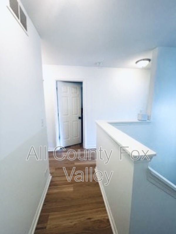 Main Rental Photo 15