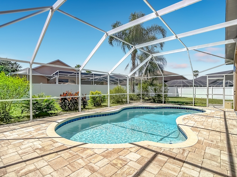 Tampa House: 10103 Newham Way
