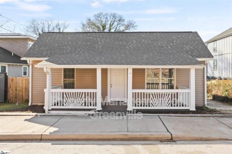 Greenville House: 103 Sterling St