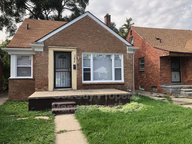 Detroit House: 11675 Faust