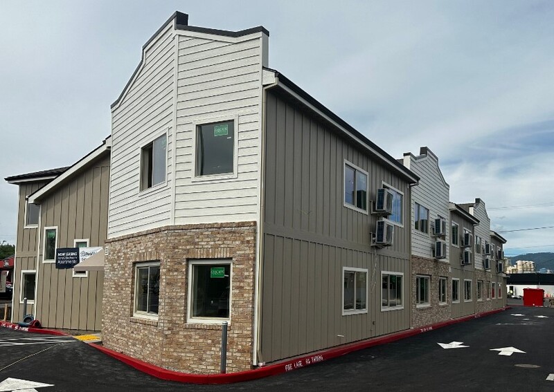 Medford Condo: 1935 Table Rock Rd