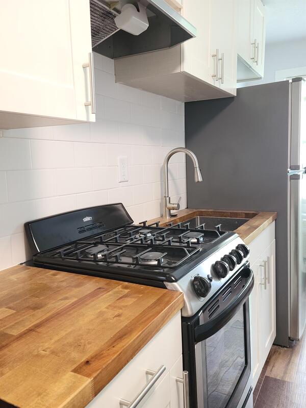 Pella Condo: 205 Oskaloosa Street - 203