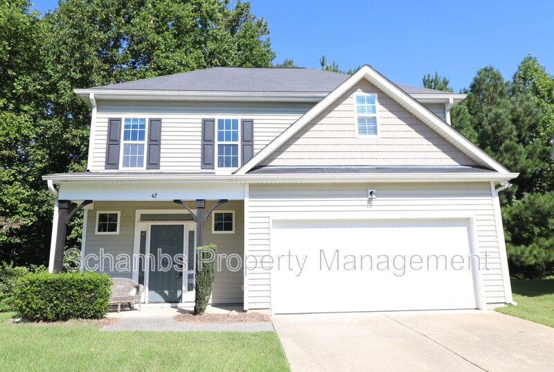 Clayton House: 42 Berkeley Ct