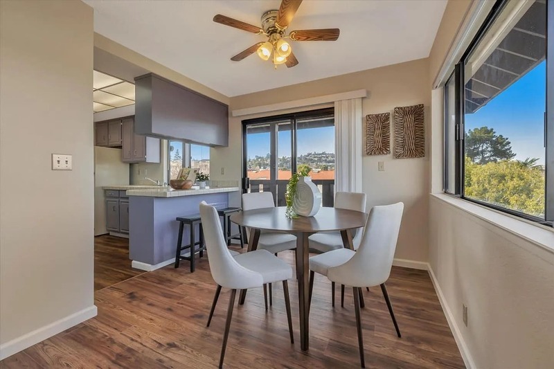 San Carlos Condo: 775 Chestnut St