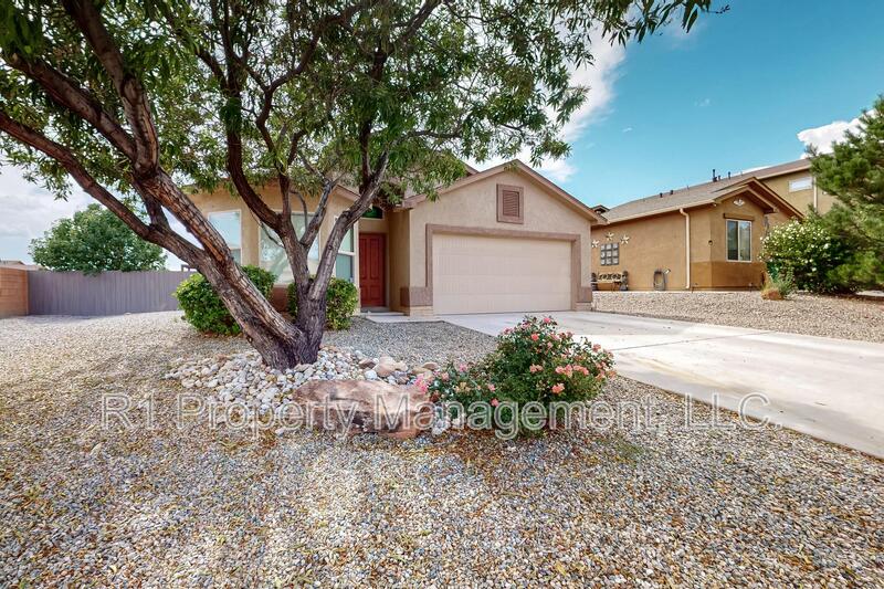 Rio Rancho House: 1131 Desert Sunflower Drive Northeast