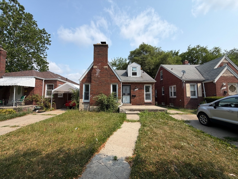 Detroit House: 15819 Eastwood Street