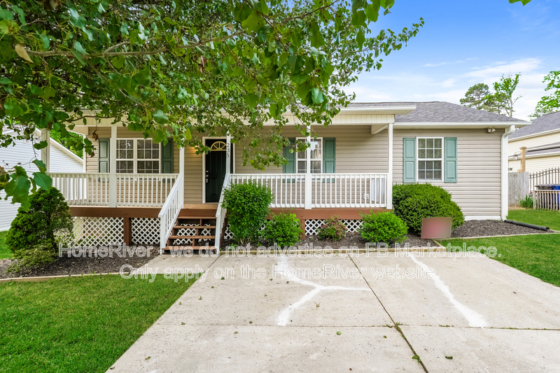 Winston Salem House: 235 Snead Rd