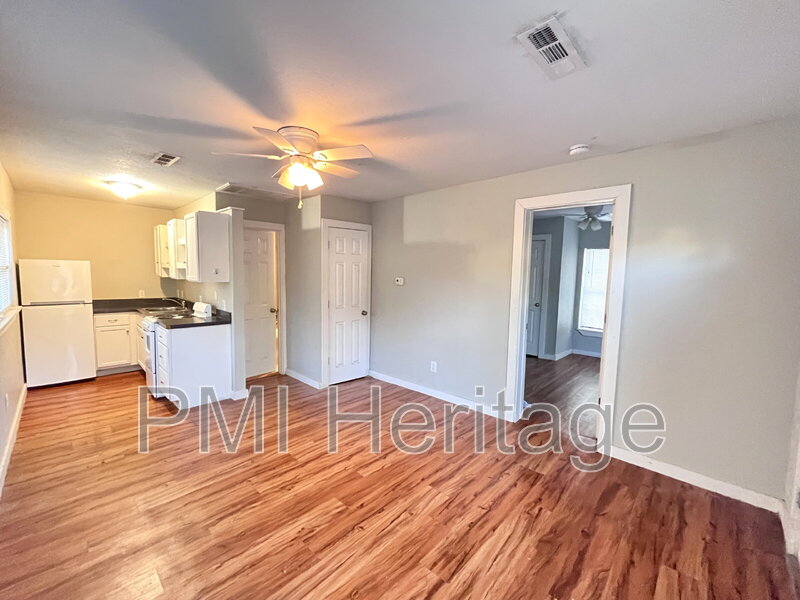 Fayetteville Condo: 103 W Martin Luther King Jr Blvd