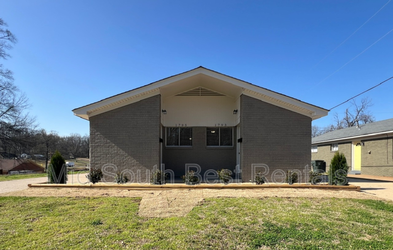 Memphis Condo: 1795 Tampa Cv