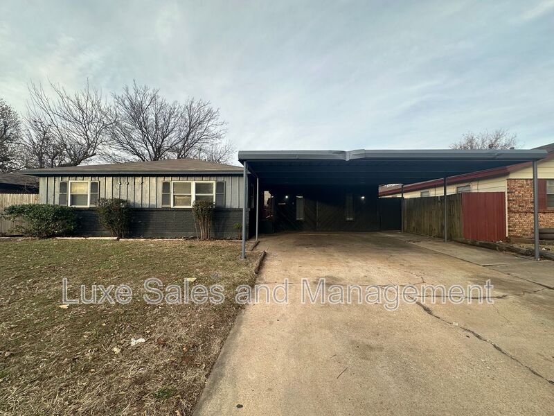 Oklahoma City House: 5017 S Woodward Ave