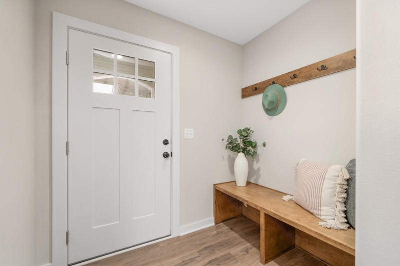 Wichita House: 701 West 50th Street South