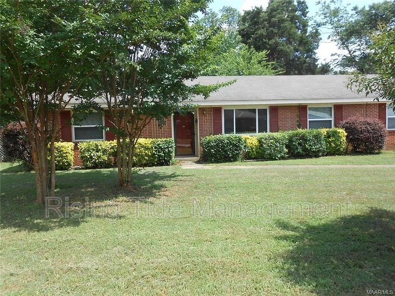 Montgomery House: 3704 Honeysuckle Rd