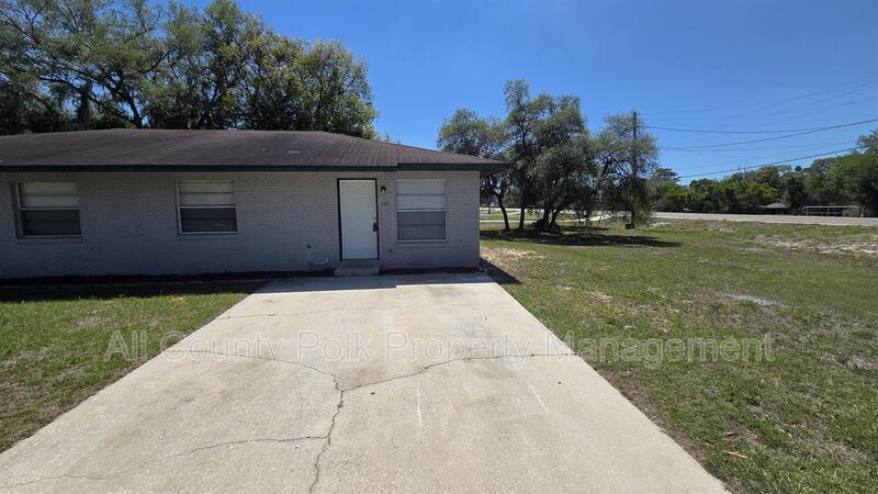 Babson Park Condo: 110 Stephenson Ave