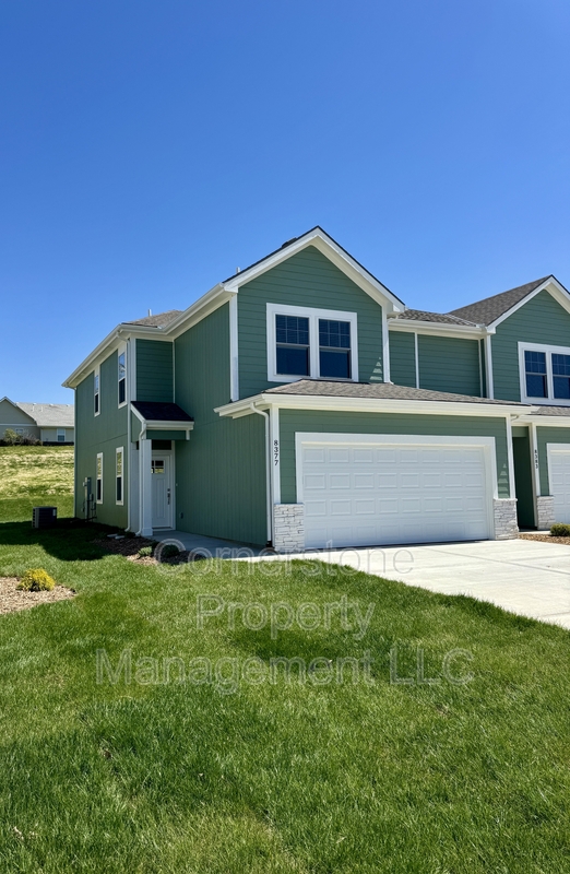 De Soto Condo: 8377 Valley Spring Drive - 1