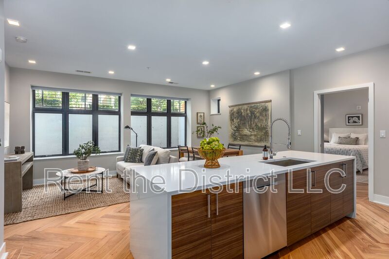 Washington Condo: 1345 K Street SE