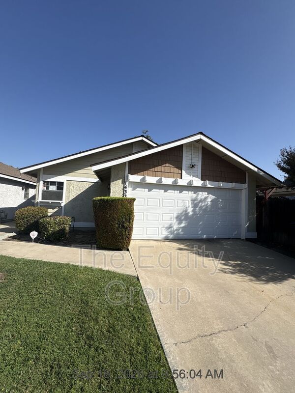Visalia House: 1432 E Babcock Ave