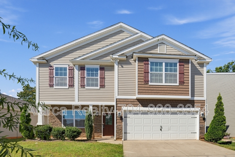 Matthews House: 9724 Chase View Dr