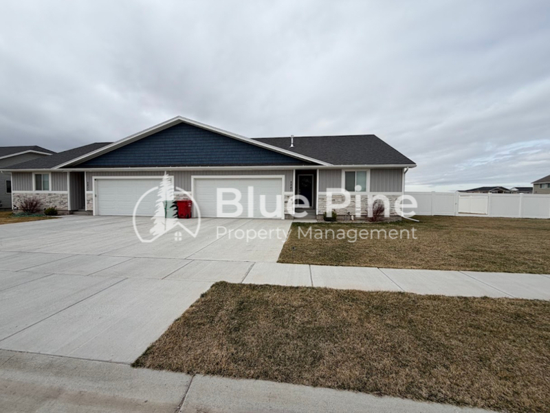 Idaho Falls House: 5847 Wildrose Avenue