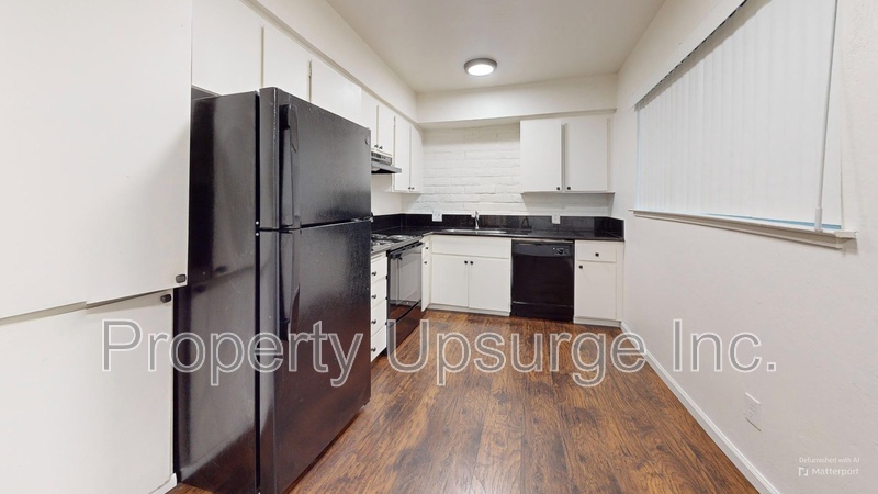 Yuba City Condo: 330 Bird St