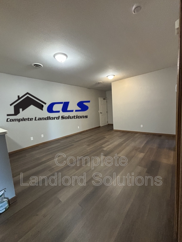 Terre Haute Condo: 1400 North Avenue - 217