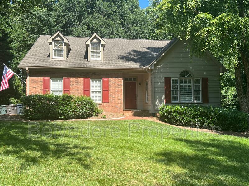 Greensboro House: 6409 Spyglass Dr