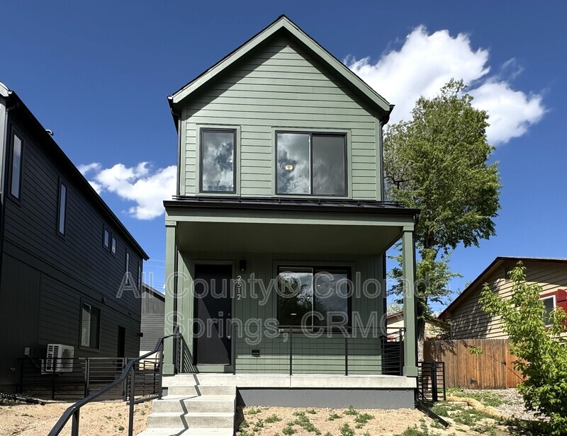 Colorado Springs House: 2512 W Bijou Street