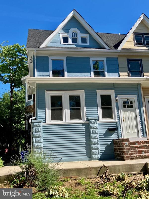 Collingswood House: 714 Magill Ave