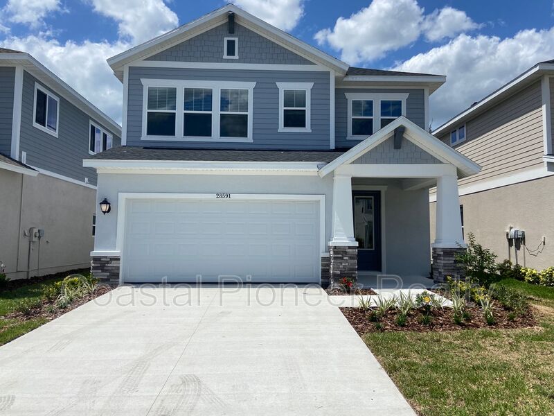 Wesley Chapel House: 28591 Cozy Creek Dr