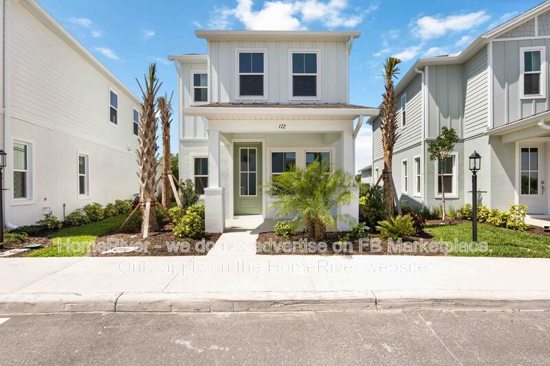 Sarasota House: 172 Eagleston Ln
