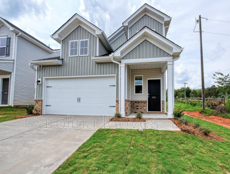 Boiling Springs House: 904 Bryden Lane