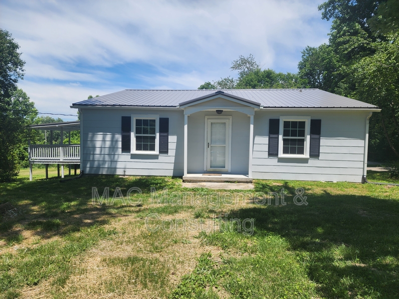 Cookeville House: 1067 Crescent Drive