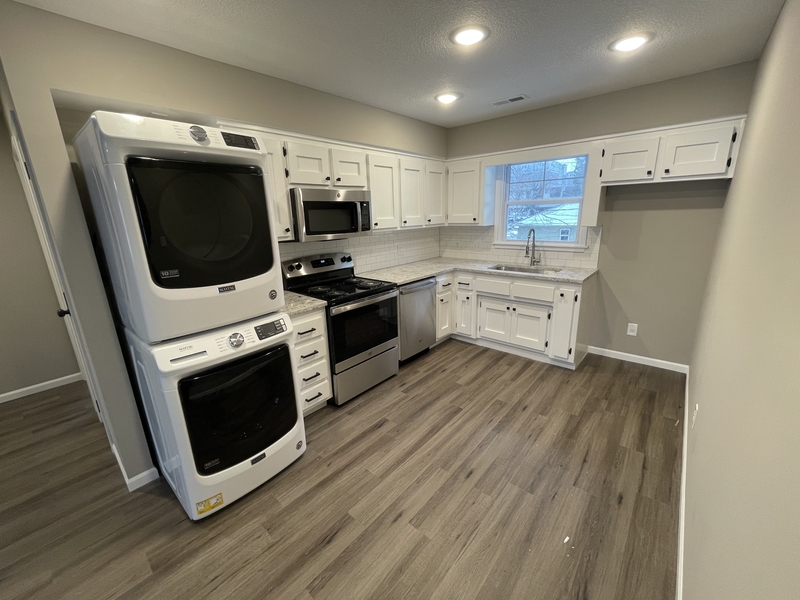 Lawrence Condo: 1708 Kentucky Street - 1