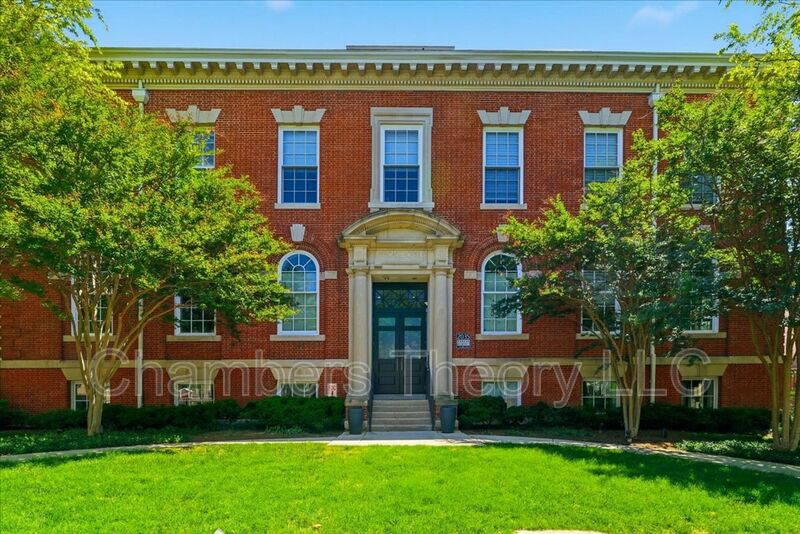 Washington Condo: 2035 2ND St NW