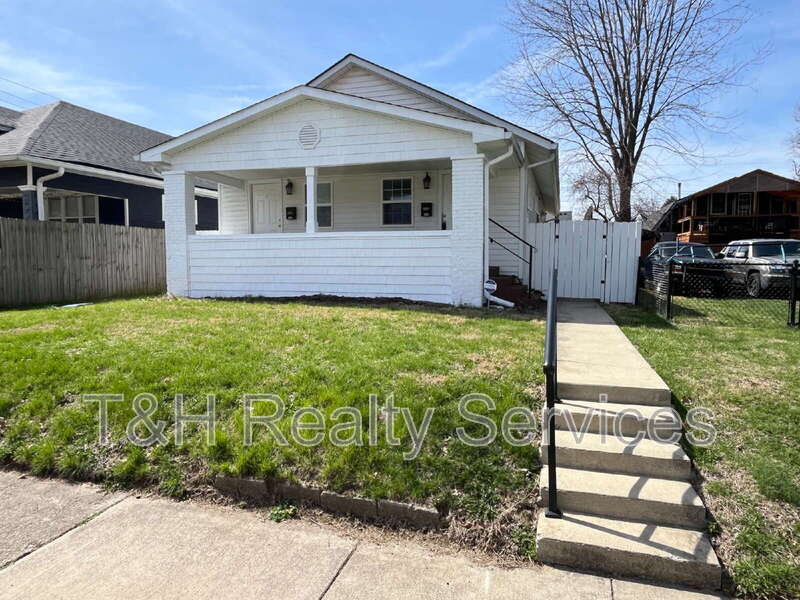 Indianapolis Condo: 4210 Graceland Avenue