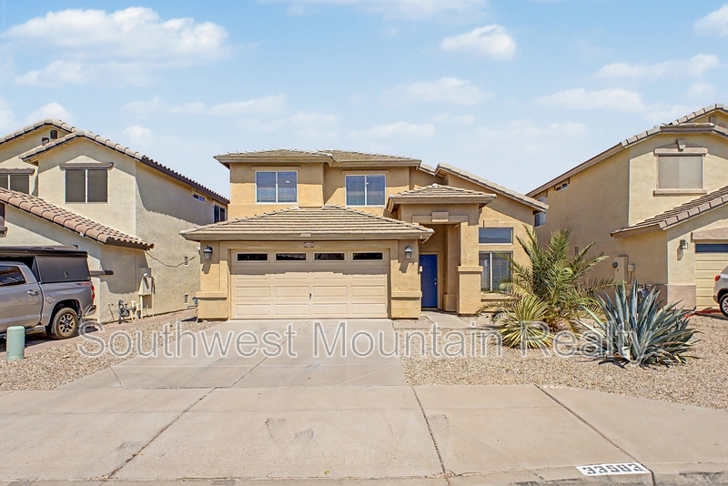 San Tan Valley House: 33583 N Wash View Rd