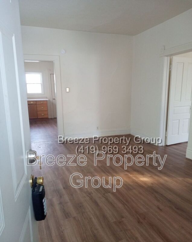 Toledo House: 323 Champion St