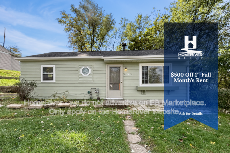 North Versailles House: 1804 Girard Ave