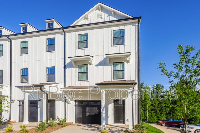 Charlotte Townhome: 11828 Avocent St