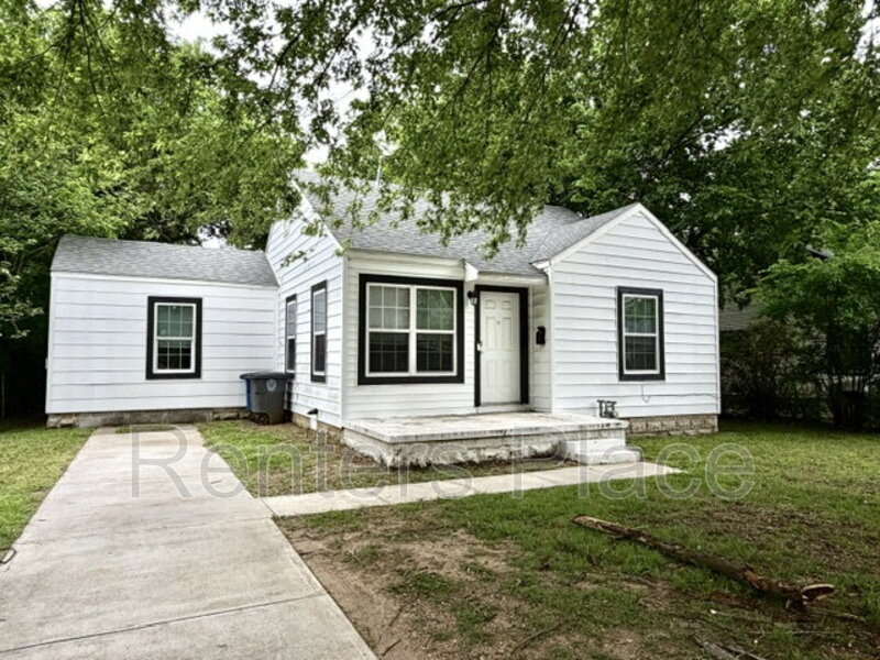 Tulsa House: 707 N Florence Pl