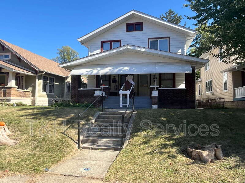 Indianapolis Condo: 517 North Riley Avenue