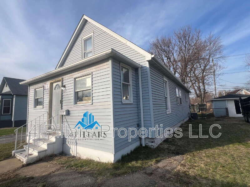 Hammond House: 617 Kane St