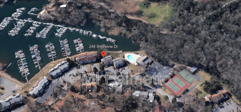 Columbia Condo: 246 Shoreline Dr