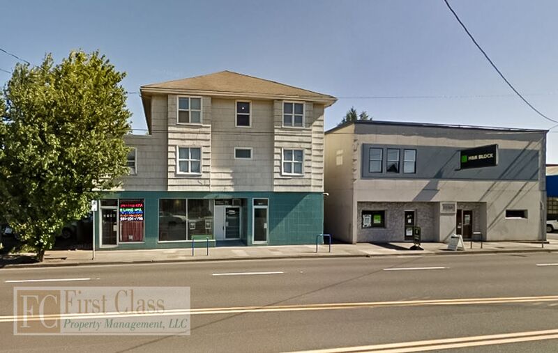 PORTLAND House: 2708 NE SANDY BLVD