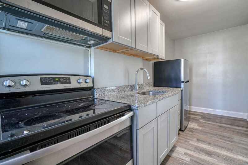 Baltimore Condo: 160X Plum St