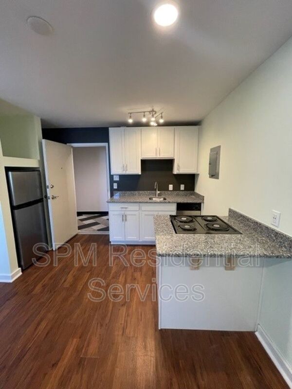 Wilmington House: 718 S 5th Ave