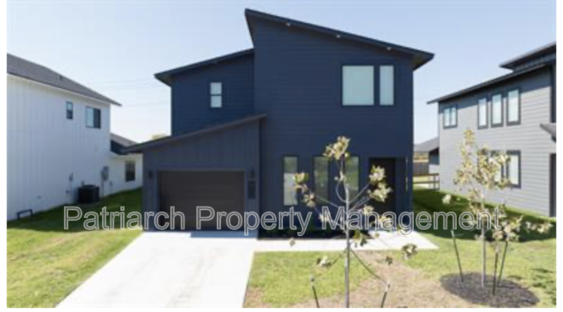 College Station House: 3009 Alpha Wolf Court