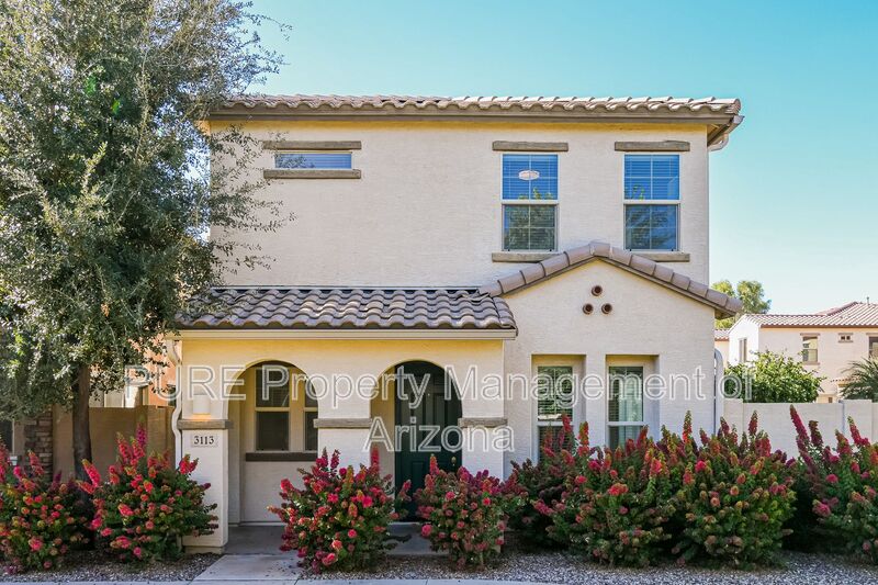 Chandler House: 3113 S Scarlet Ln